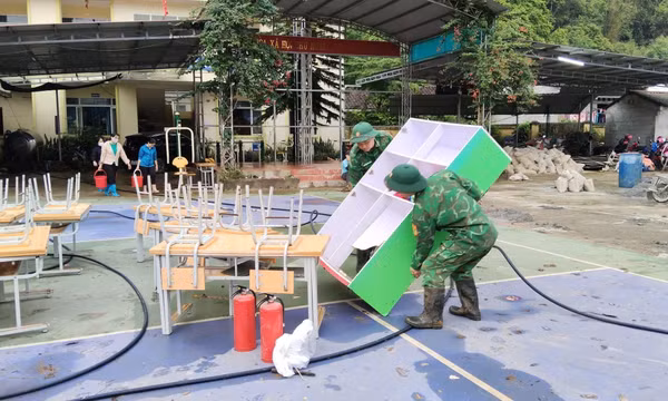 Cao Bằng huy động lực lượng hỗ trợ, sớm ổn định trường lớp sau mưa lũ