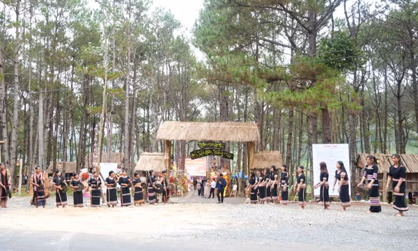 'Đánh thức' tiềm năng du lịch Kon Plông Quảng Ngãi 