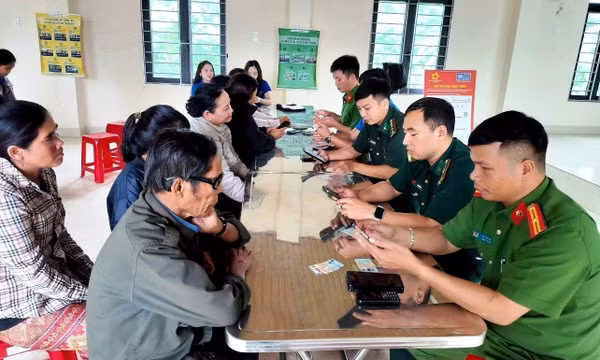 Phát huy sức trẻ, thu hẹp khoảng cách số nơi vùng biên