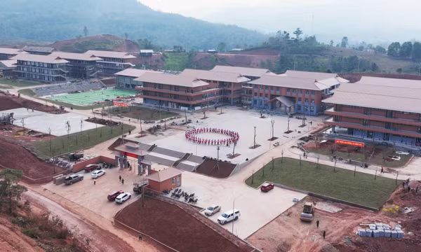 Xây trường nơi biên giới: Gieo nền tri thức, giữ vững phên dậu Tổ quốc