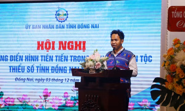Tuyên dương đồng bào dân tộc thiểu số vượt khó, sáng tạo