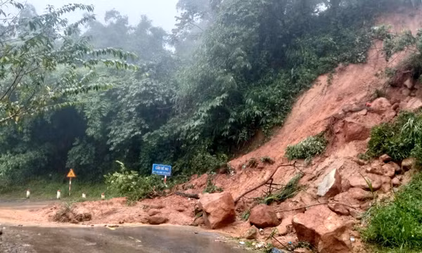 Tỉnh lộ 543D đã thông tuyến, giao thông trên đường độc đạo Mường Xén - Mường Típ trở lại bình thường
