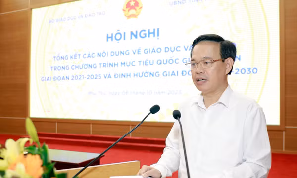 Quan tâm đầu tư giáo dục ở vùng đồng bào dân tộc thiểu số
