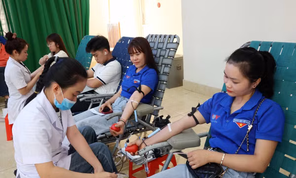 Lan tỏa nghĩa cử cao đẹp hiến máu cứu người