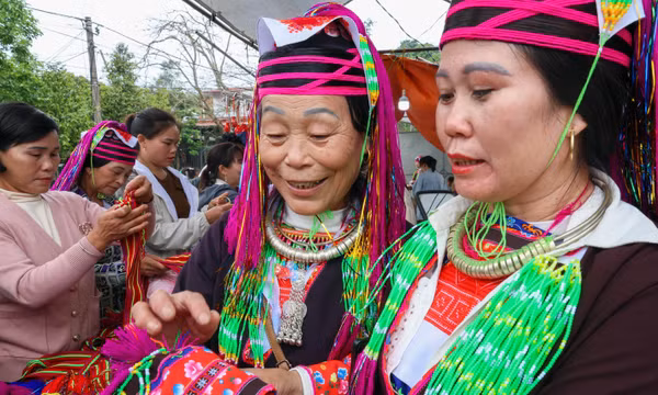 Khám phá văn hóa người Dao Thanh Y tại Lễ hội Sóng Mun