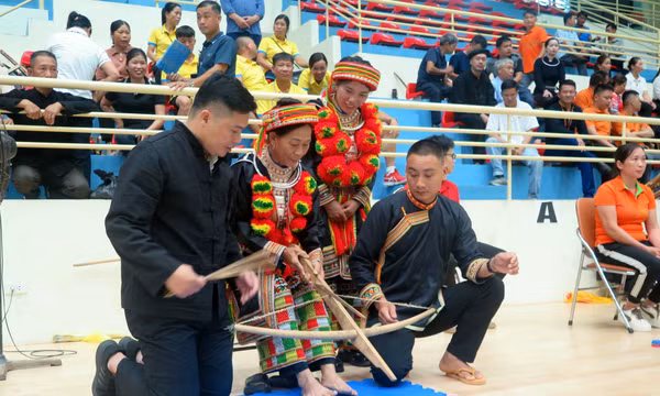 Sôi nổi Ngày hội thể thao các dân tộc thiểu số