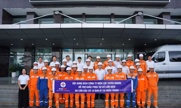 Điện lực Tuyên Quang xuất quân hỗ trợ Nghệ An khắc phục hậu quả bão số 10
