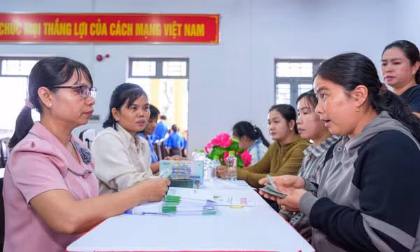 Tiếp thêm động lực cho nông dân vùng biên phát triển kinh tế