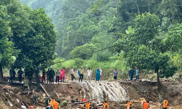 Lào Cai tạm ngừng tổ chức tour, tuyến du lịch đến khu vực chịu ảnh hưởng của bão