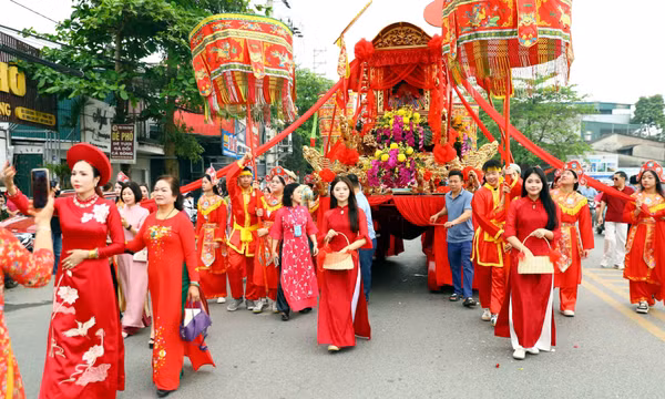 Đặc sắc lễ hội rước Mẫu ở Tuyên Quang