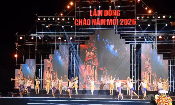 Khơi dậy tinh thần đoàn kết, quyết tâm xây dựng tỉnh Lâm Đồng ngày càng phát triển