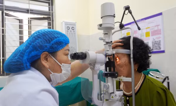 Chăm lo, nâng cao sức khỏe cho người dân