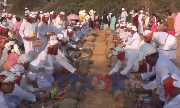 Đồng bào Chăm Bàni rộn ràng đón Tết Ramưwan