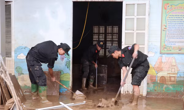 Tình người giữa vùng bão lũ Tuyên Quang