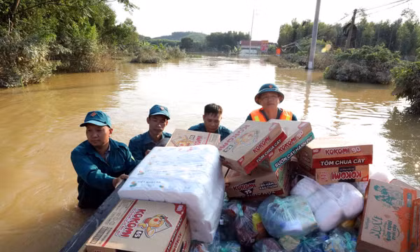 'Chung vai, sát cánh' ổn định cuộc sống sau lũ