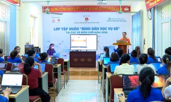 Tuổi trẻ vùng biên khơi mở 'dòng chảy số' nơi phên dậu Tổ quốc