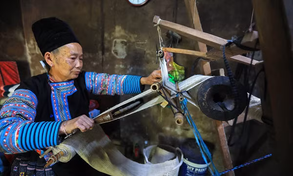 Đánh thức nội lực trên những bản người Mông