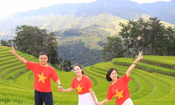Mùa vàng hút khách ở Mù Cang Chải