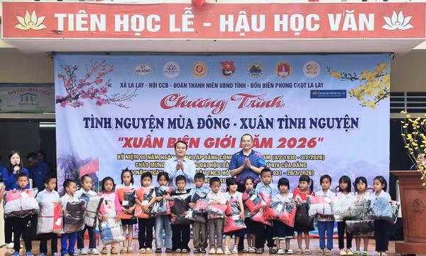 Tuổi trẻ Quảng Trị chung tay lan tỏa Xuân yêu thương nơi miền biên viễn