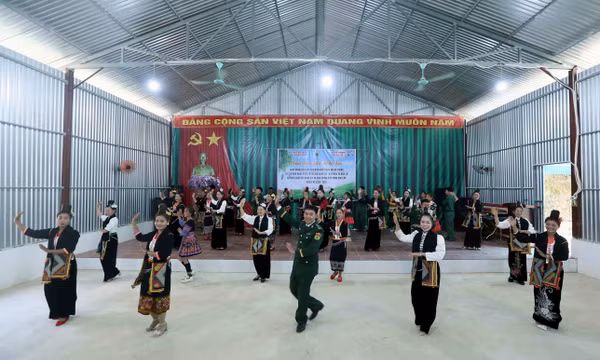 Thắm tình quân dân nơi biên giới Sơn La