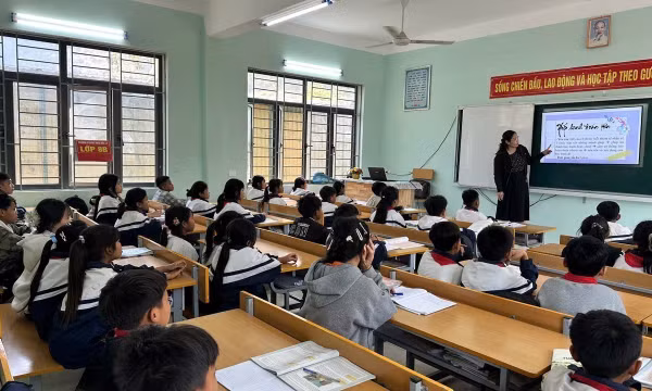 Dồn lực đưa dự án trường nội trú biên giới về đích
