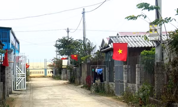 Sắc xuân trên những khu tái định cư biên giới