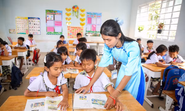 Mở rộng dạy tiếng Khmer cho đồng bào vùng biên giới
