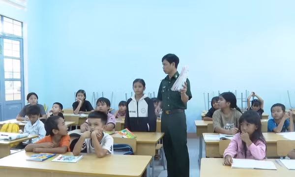 Mô hình hiệu quả hỗ trợ học trò nghèo vùng biên giới