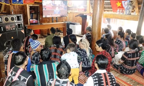 Vận hội mới đang đến với đồng bào vùng thiên tai, biên giới