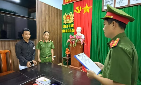 Khởi tố đối tượng dụ dỗ, xâm hại bé gái 13 tuổi