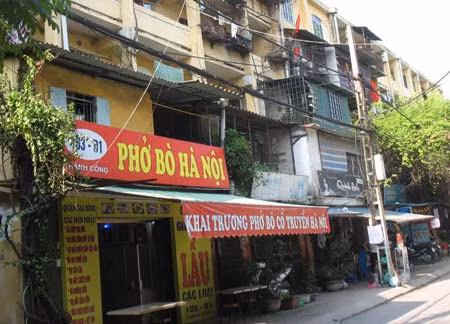 Người Hà Nội không 'mặn mà' với 'nhà 61' ảnh 1