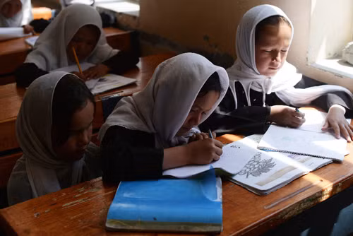 Nhọc nhằn cuộc sống trẻ em Afghanistan ảnh 20