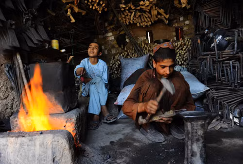 Nhọc nhằn cuộc sống trẻ em Afghanistan ảnh 15