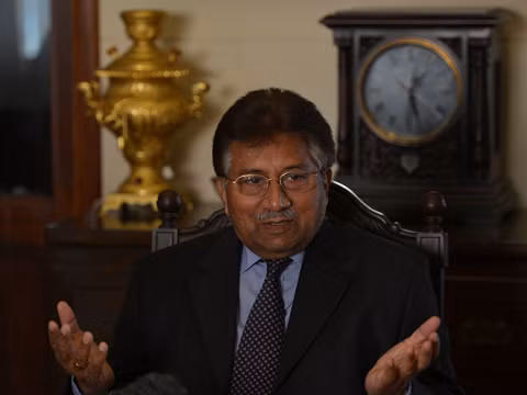 Phát hiện thuốc nổ gần nhà cựu Tổng thống Musharraf ảnh 1