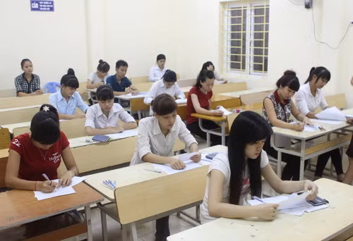 Tuyển sinh ĐH, CĐ năm 2014: Vẫn vừa “chung” vừa “riêng” ảnh 1