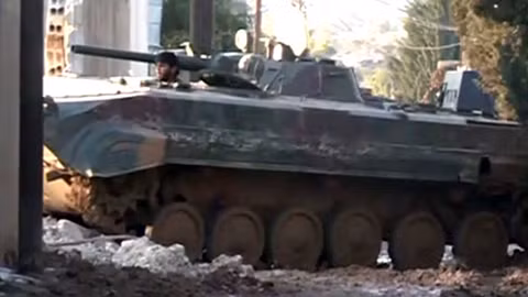 Syria sơ tán 5.000 người ra khỏi thành phố Adra ảnh 1