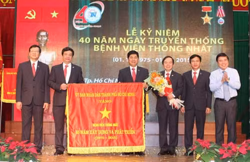 Bệnh viện Thống Nhất kỷ niệm 40 năm Ngày truyền thống ảnh 2
