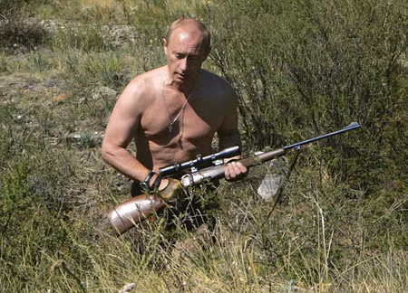 Putin lặn biển xem tàu chiến đắm ảnh 4