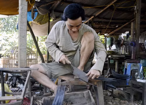 Lưu truyền nghề rèn Phú Mỹ ảnh 2