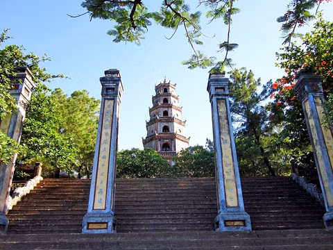 Tưởng niệm chúa Nguyễn Hoàng, người mở mang bờ cõi phía Nam ảnh 1