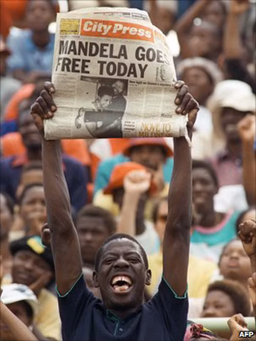 Huyền thoại Nelson Mandela - Kỳ 3: Những thời khắc đen tối ảnh 3