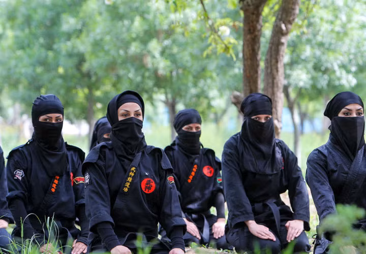 Nữ ninja Iran khổ luyện ảnh 7