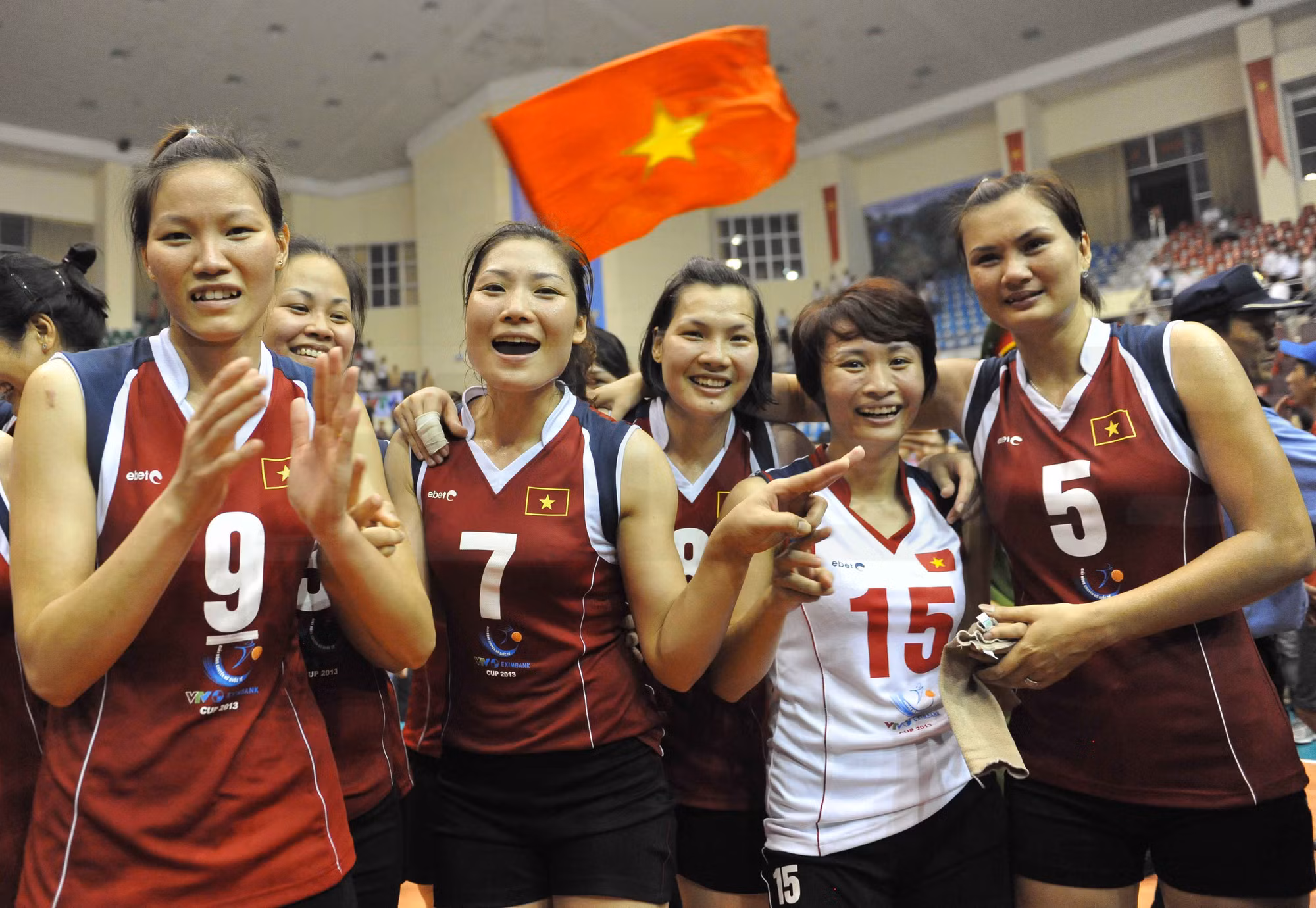 Việt Nam vào chung kết bóng chuyền nữ quốc tế ảnh 1