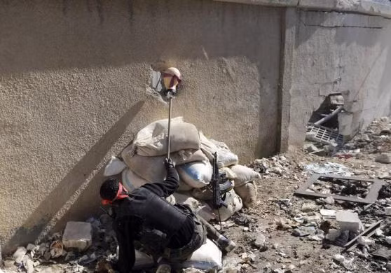 Chiến tranh bắn tỉa trên đường phố Syria ảnh 7