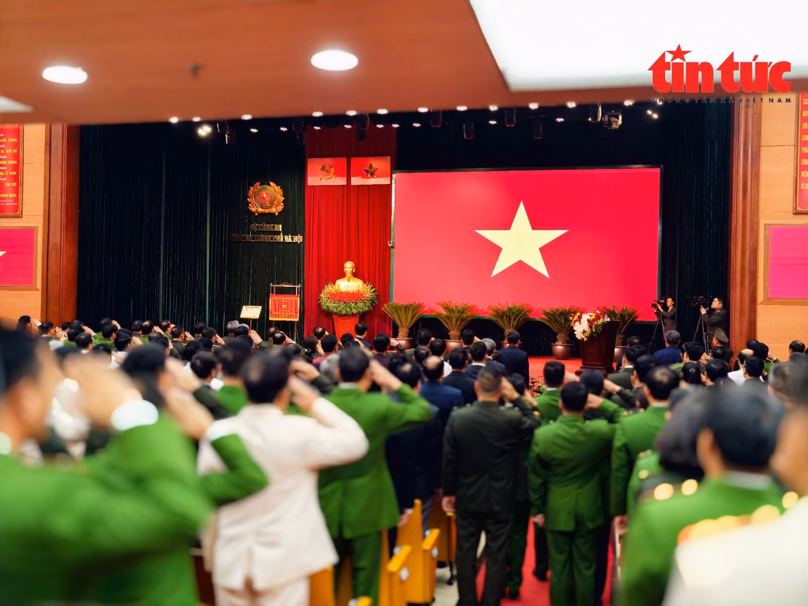 Chú thích ảnh