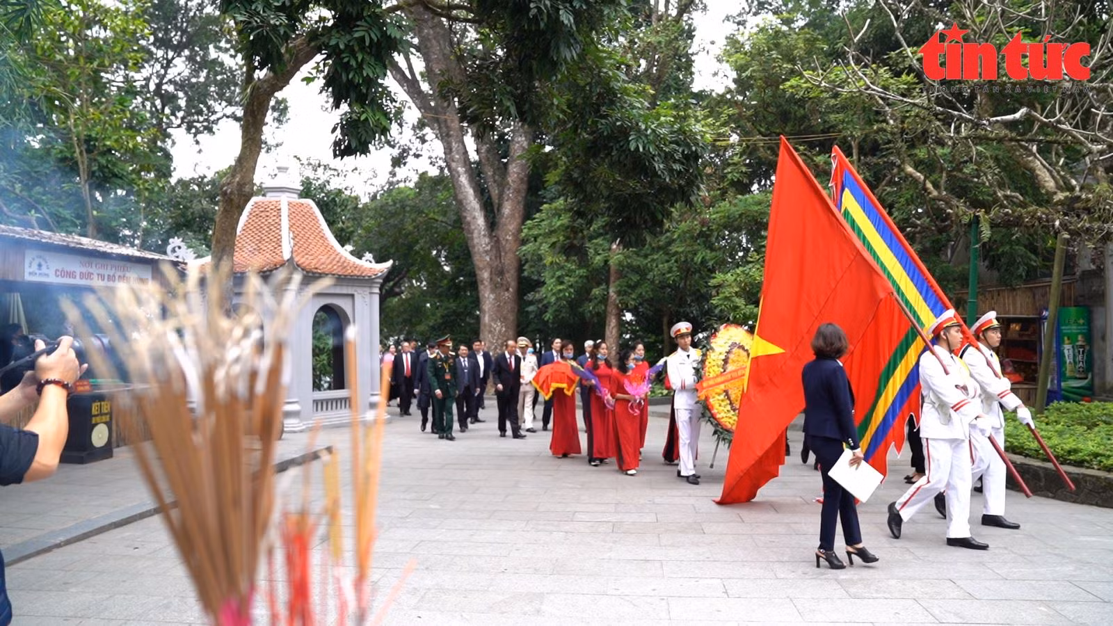 Chú thích ảnh