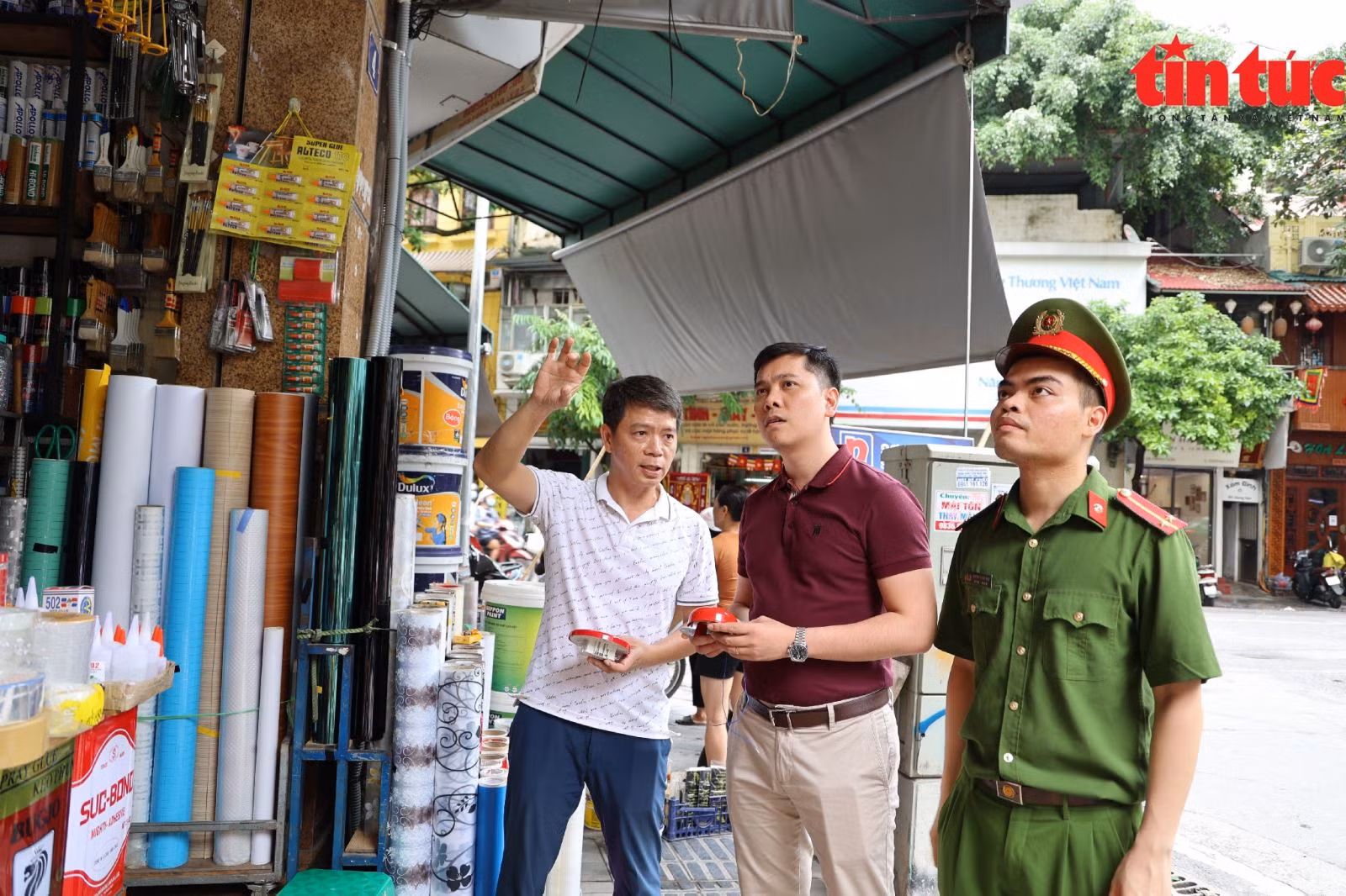 Chú thích ảnh