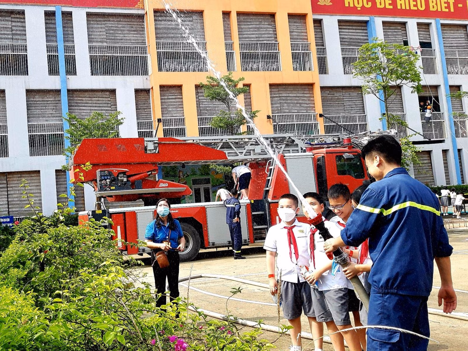 Chú thích ảnh