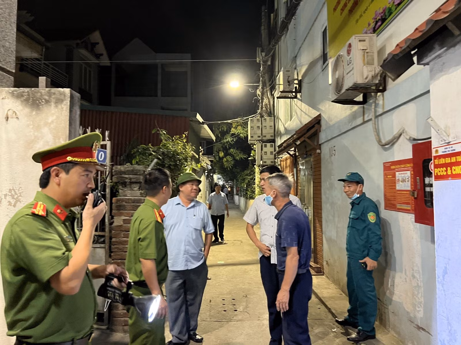 Chú thích ảnh