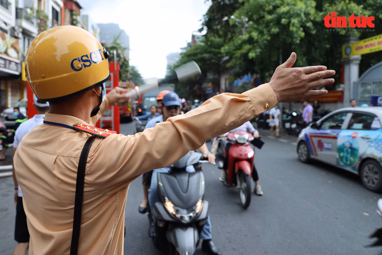 Chú thích ảnh